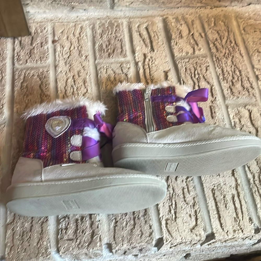Stride Rite Disney, frozen winter boot, gray, and purple glitter size 11